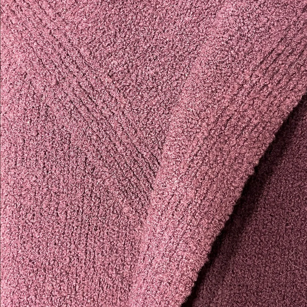 Gorgeous Eileen Fisher Open Cardigan
Size L - Picture 8 of 13